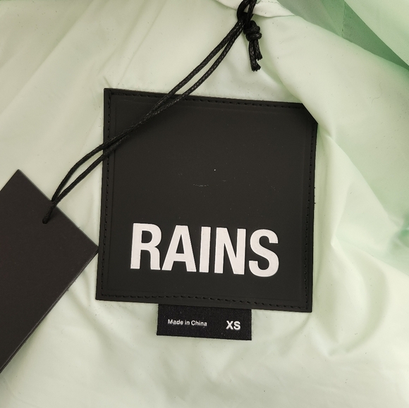 RAINS Hooded Puffer Loop Vest in Mineral with FREE Matching Backpack - Picture 9 of 15